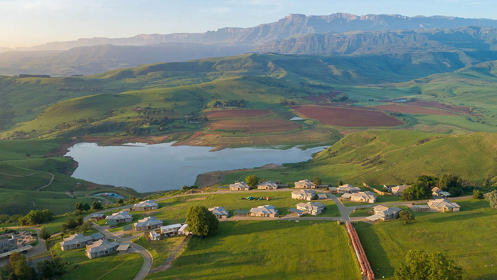 Cayley Mountain Resort