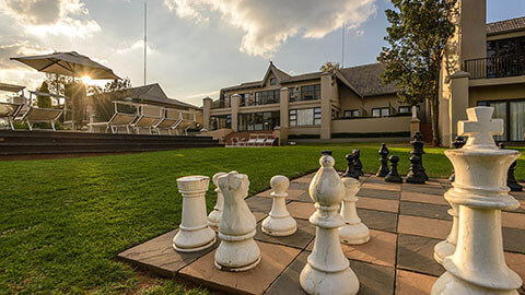 Cayley Mountain Resort