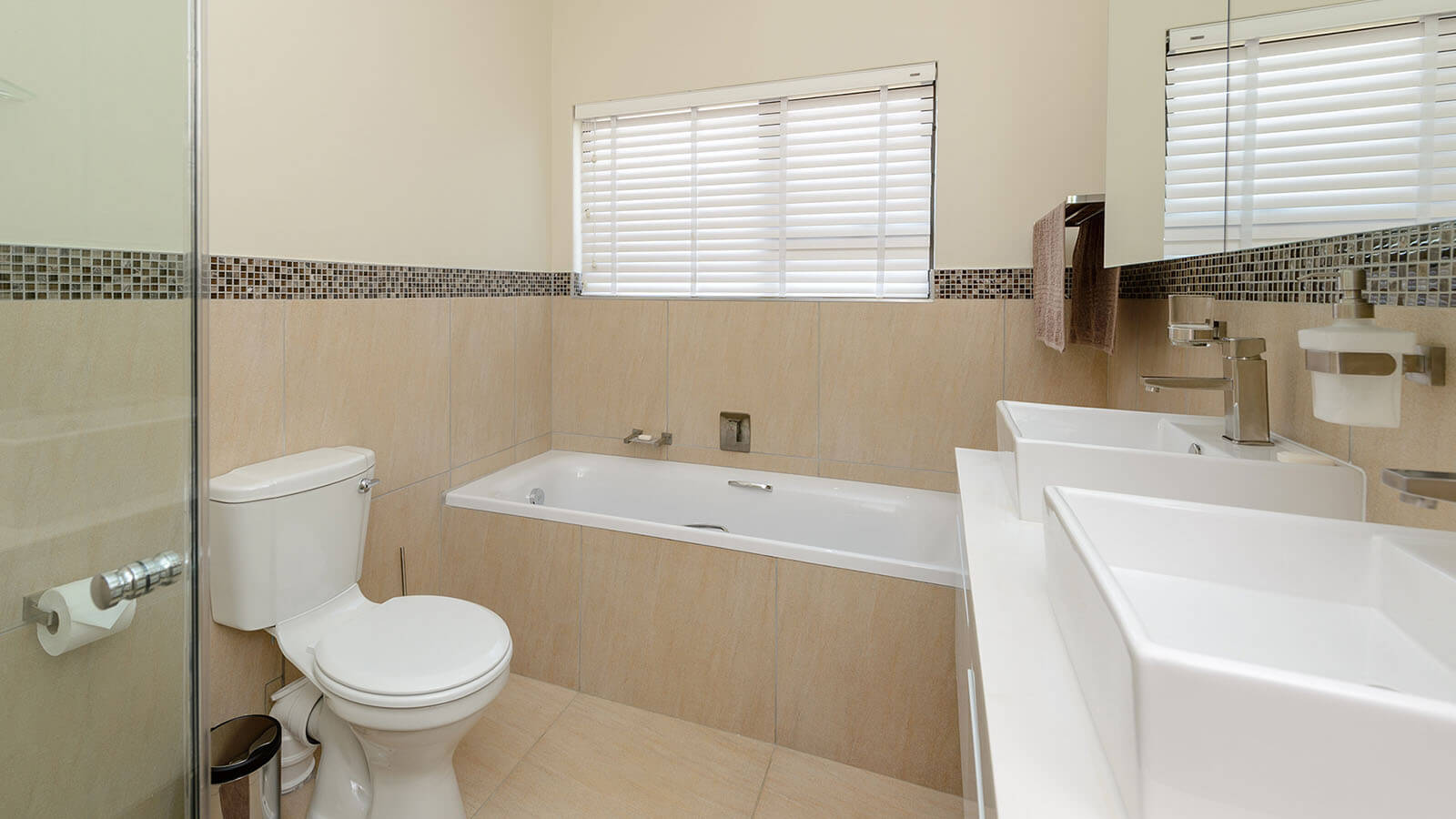 Four Bedroom Villa with Spa