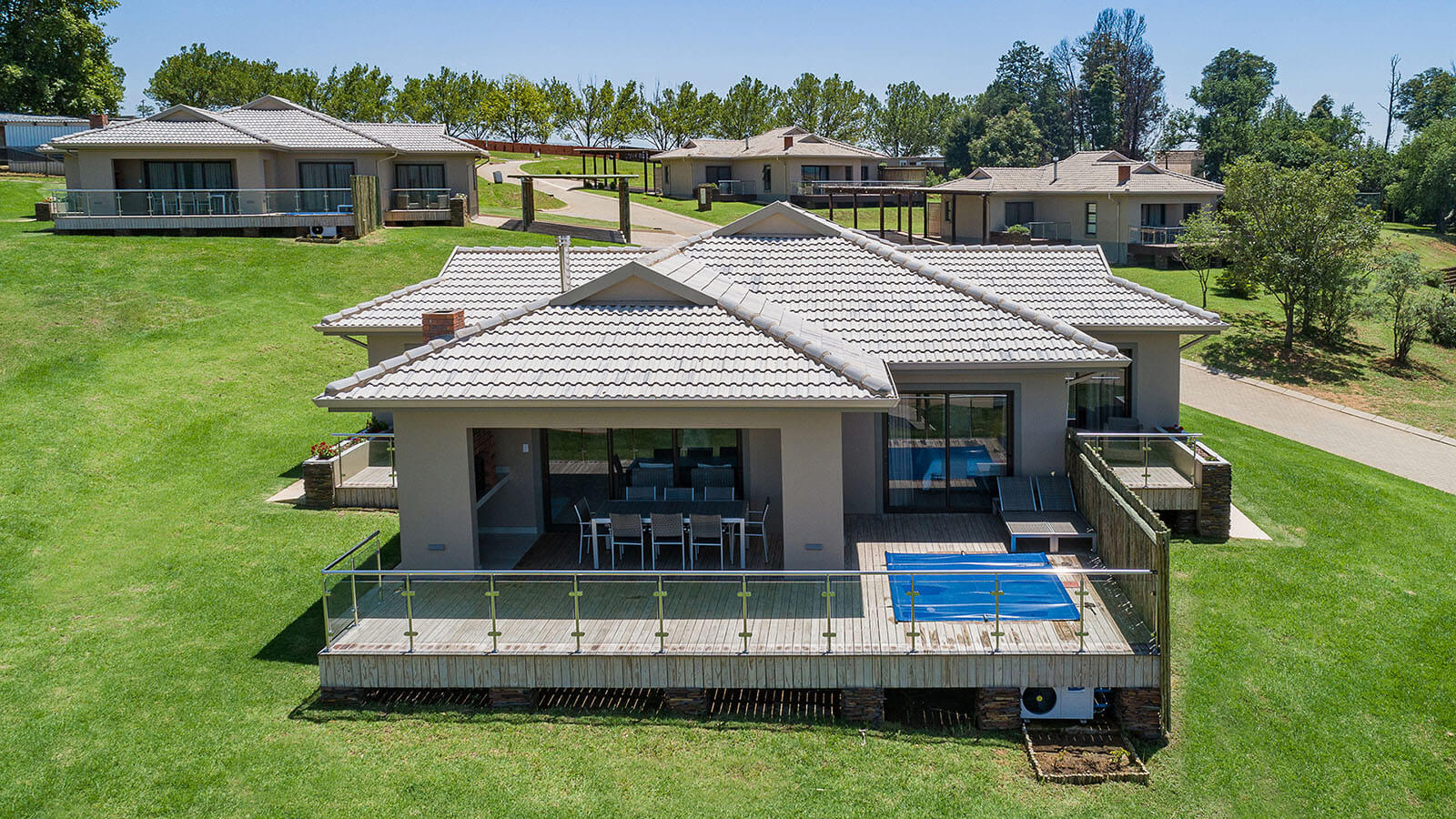 Three Bedroom Chalet with Splash Pool