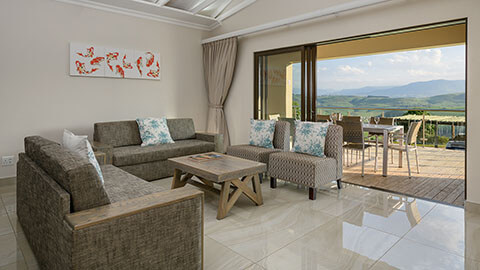 Three Bedroom Villa with Splash Pool